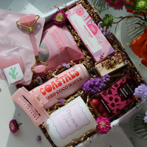 FOR HER DELUXE BEAUT BOX
