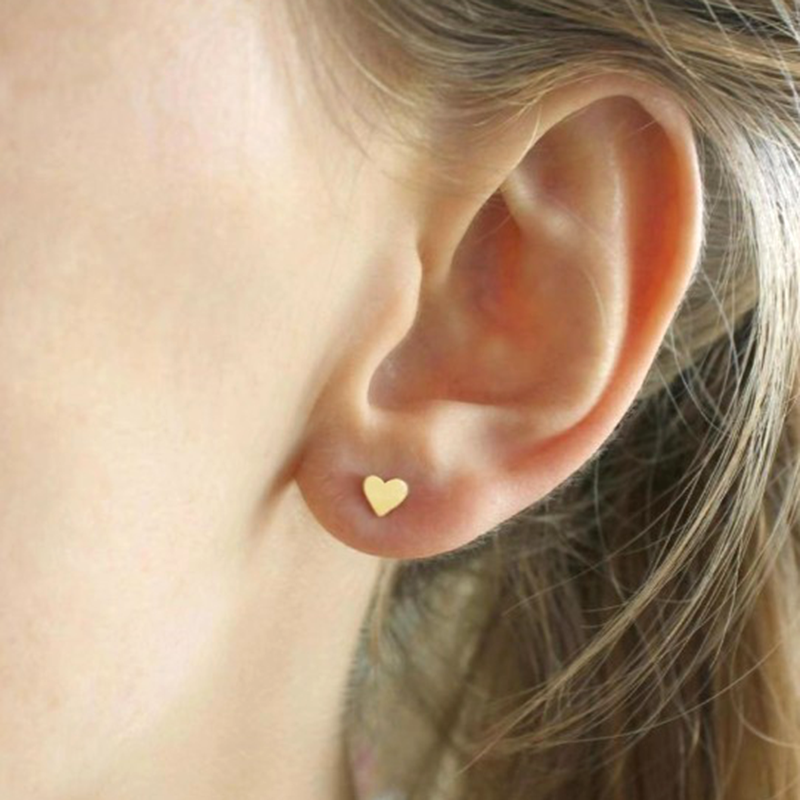 heart stud earrings in gold, silver and rose gold