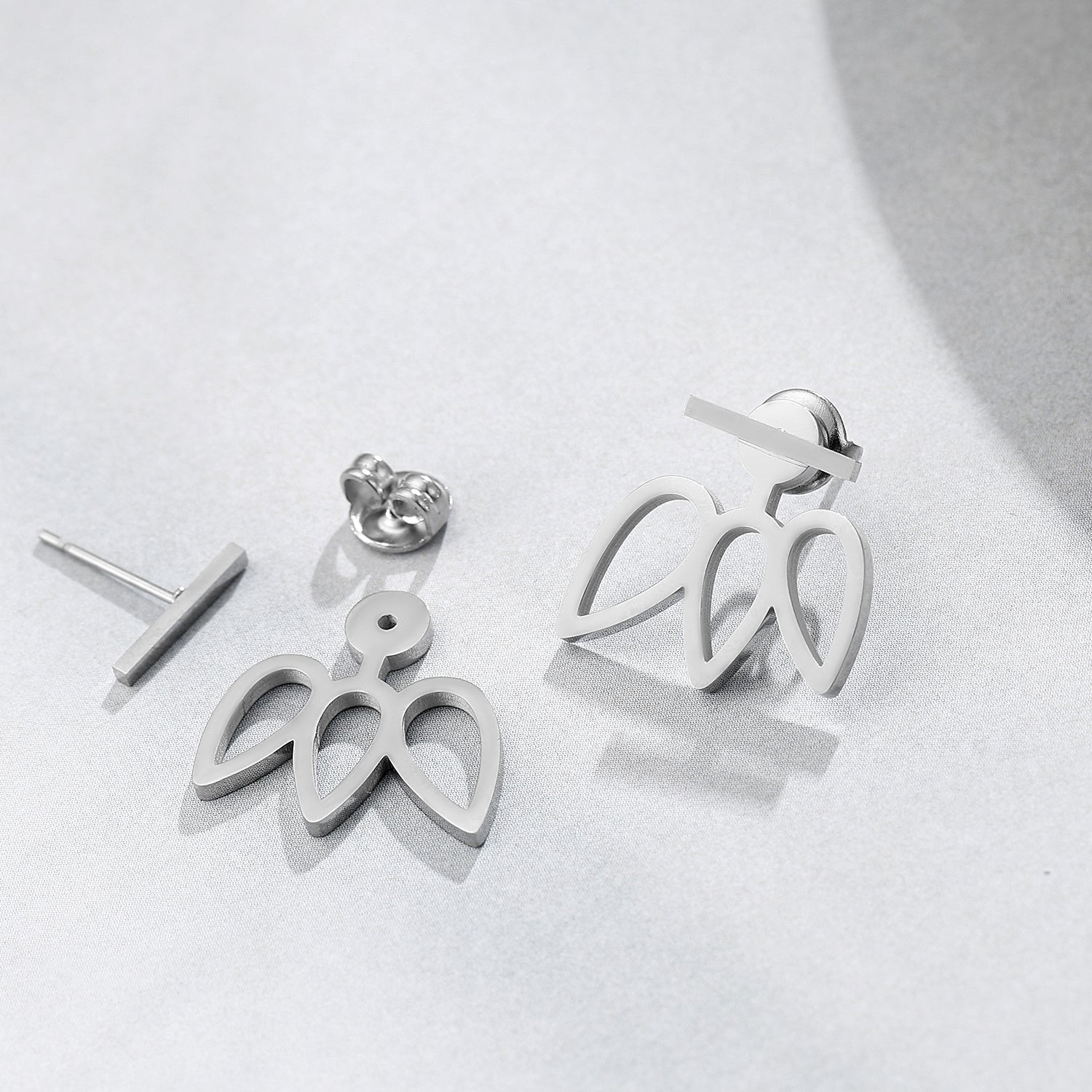 lotus style silver earrings 