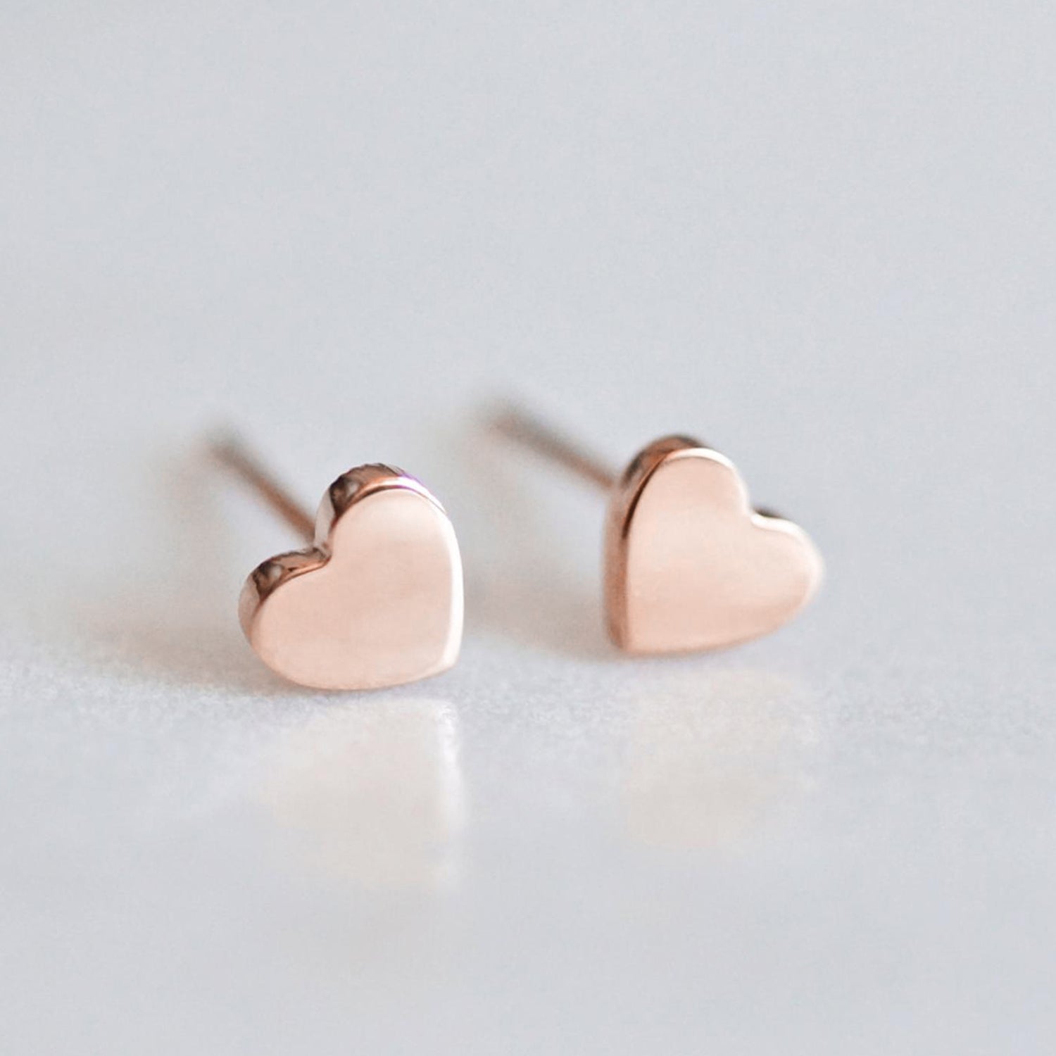 heart stud earrings in gold, silver and rose gold